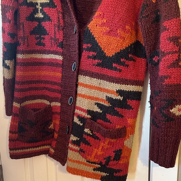 Eddie Bauer Hand Knit Wool Red and Brown Patterned Cardigan - Picture 6 of 12